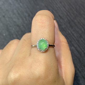 High-Icy Clear-Green-Base Cabochon Ring — S925 Silver