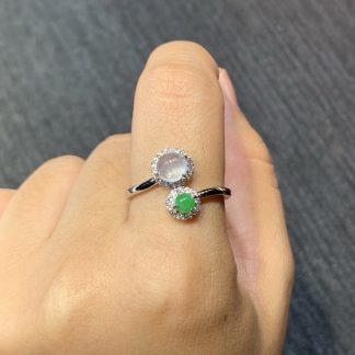 High-Icy Glowing White-and-Green Cabochon Ring — S925 Silver