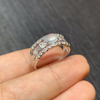 High-Icy Glassy-Base Cabochon Ring — S925 Silver